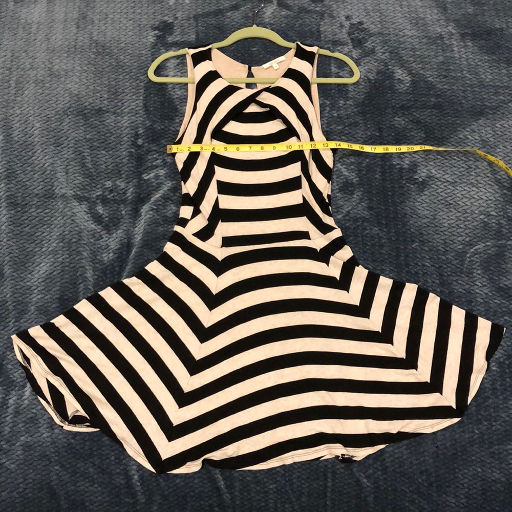 ella moss lined dress, size m